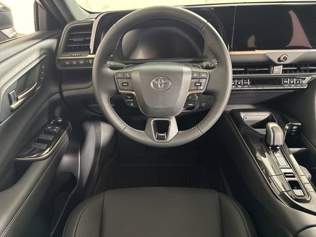 New 2026 Toyota Crown Signia AWD/4WD image 17