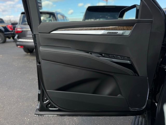Used 2026 Cadillac Escalade Platinum Sport w/ LPO, Floor Liner Package image 17
