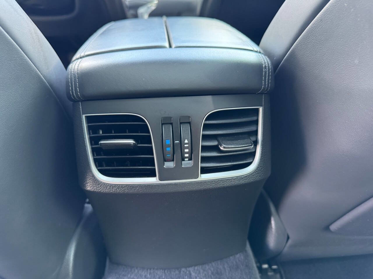 Used 2019 Genesis G80 5.0 Ultimate image 19