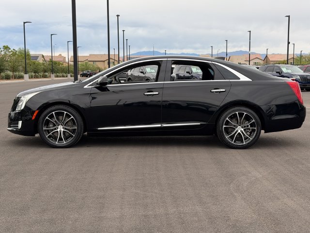 Used 2016 Cadillac XTS Luxury FWD image 3