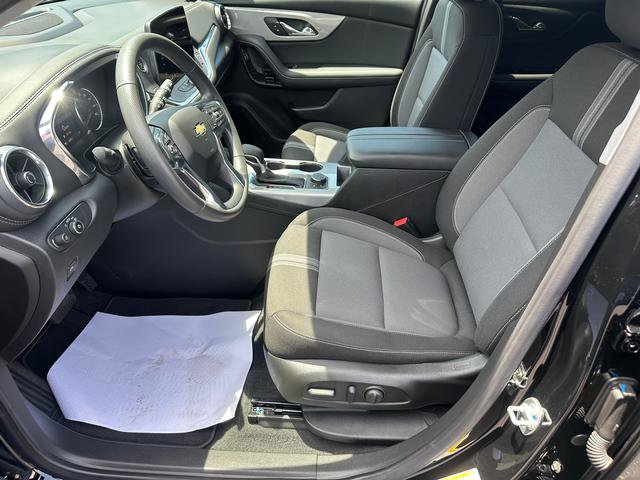 Used 2024 Chevrolet Blazer LT w/ Convenience Package image 9