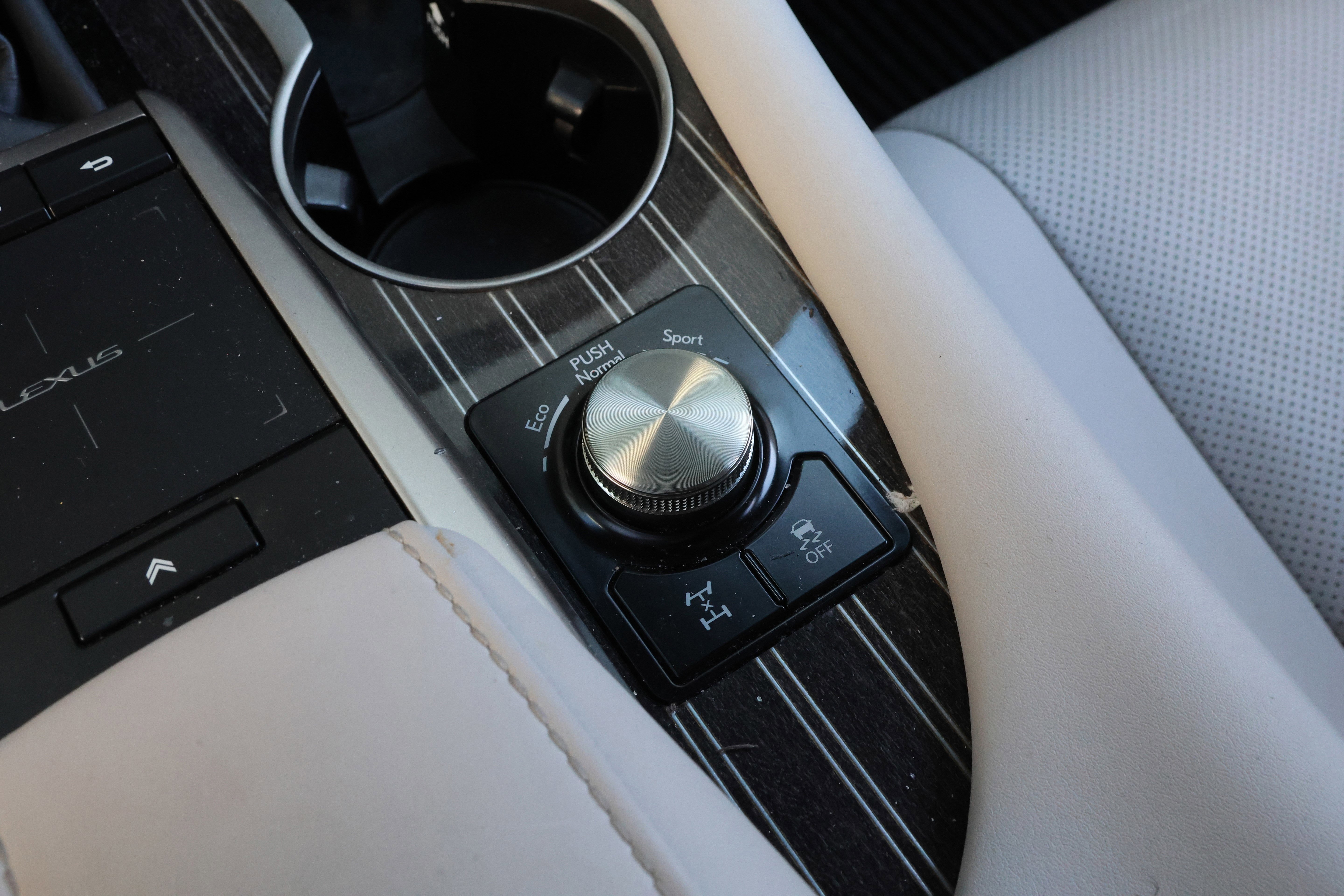 Used 2020 Lexus RX 350 AWD w/ Luxury Package image 31