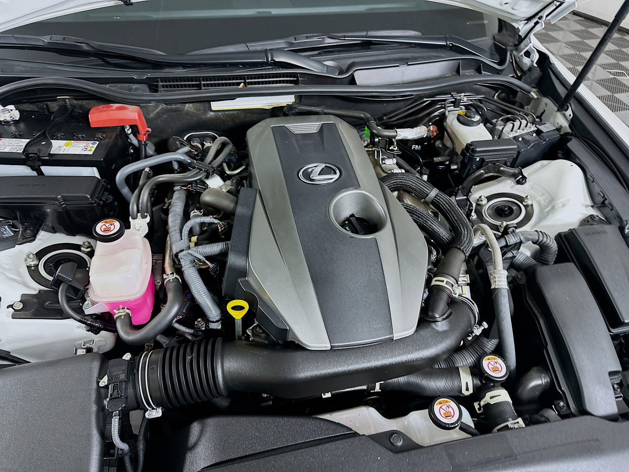 Used 2024 Lexus IS 300 w/ Comfort Package image 33