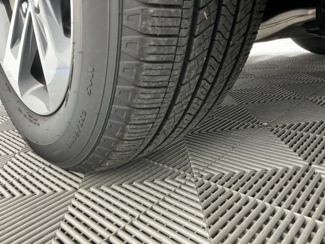 Used 2026 Honda Pilot EX-L image 31