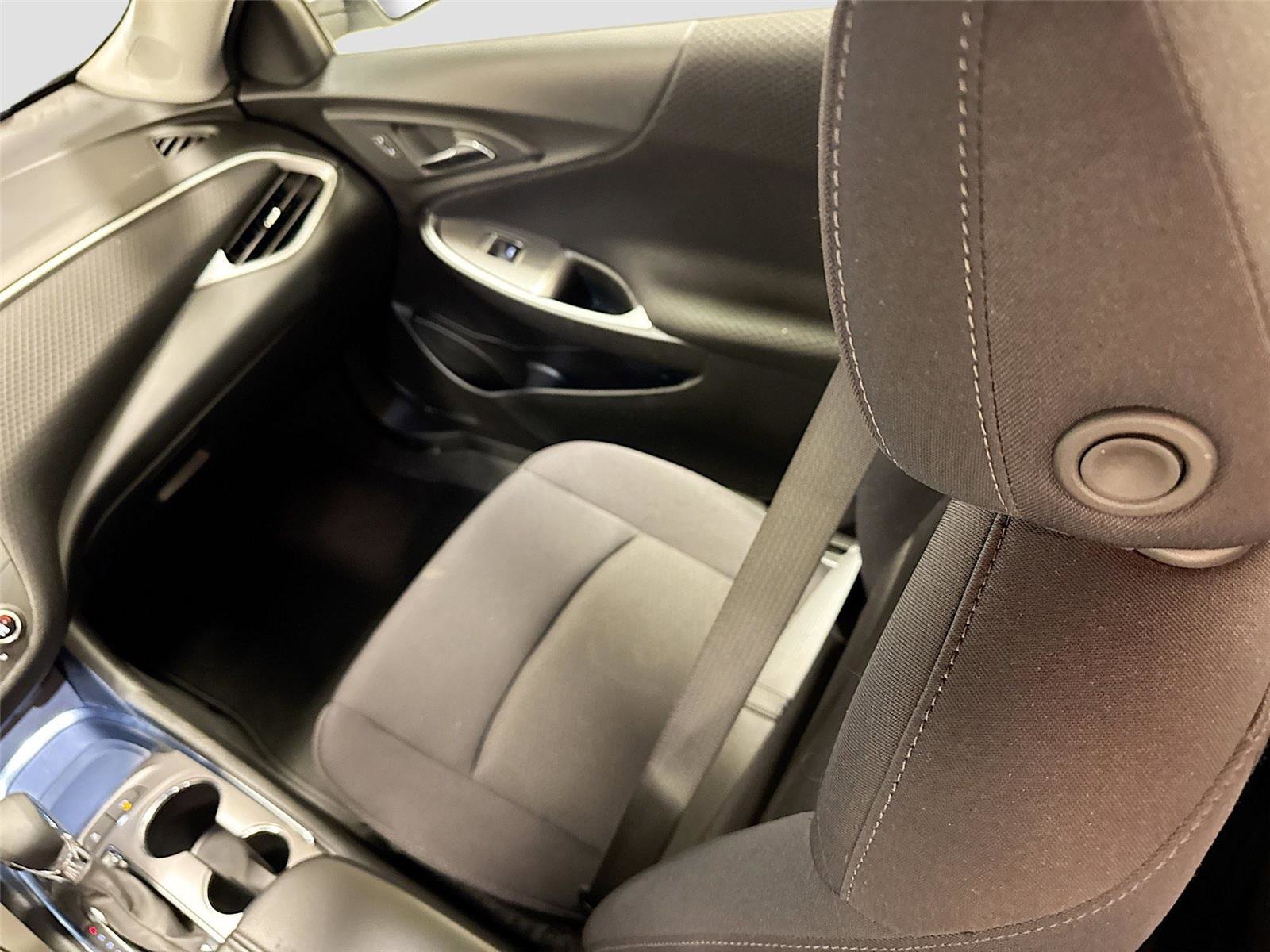 Used 2024 Chevrolet Malibu LT FWD image 22