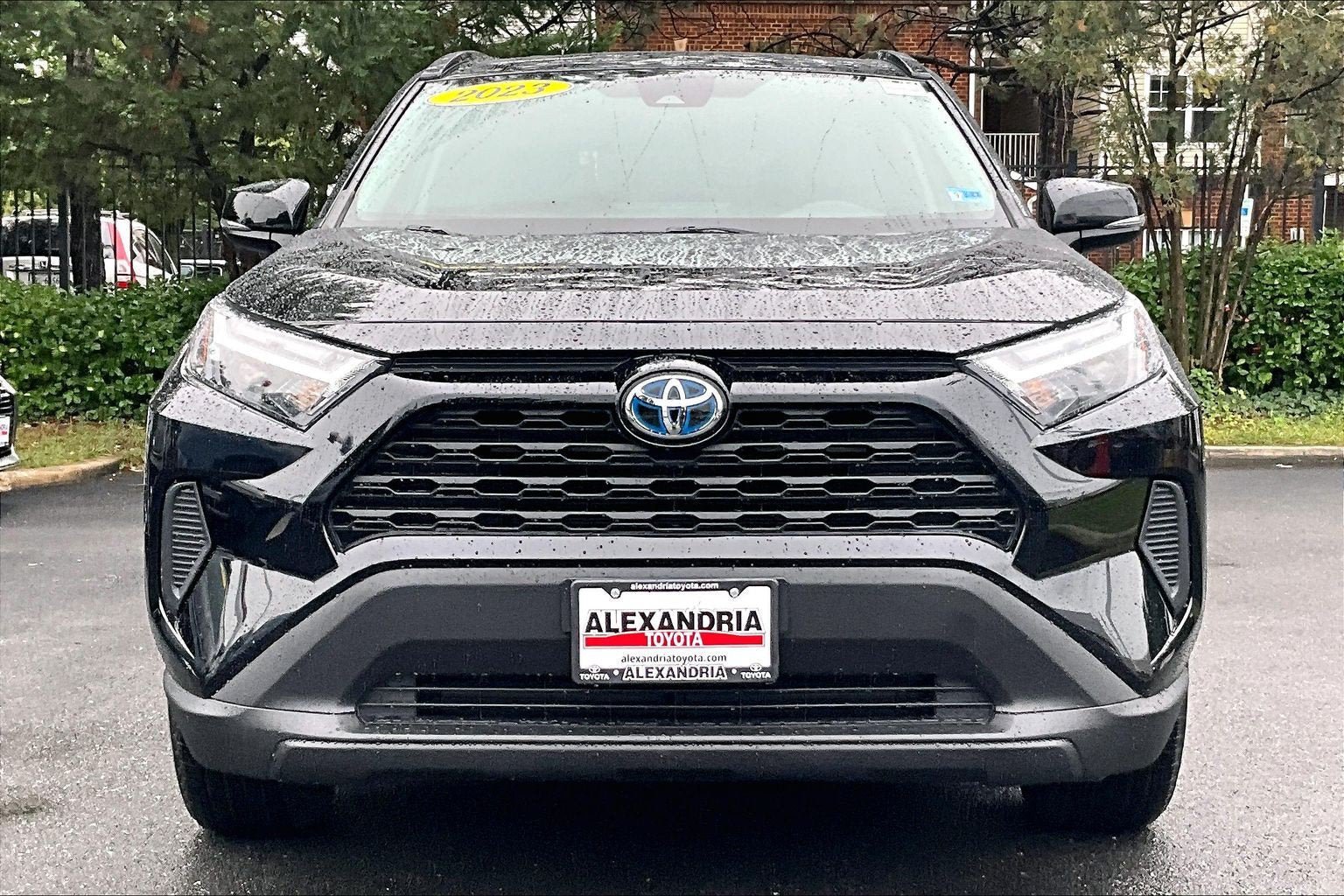 Used 2023 Toyota RAV4 XLE w/ Convenience Package AWD/4WD image 3