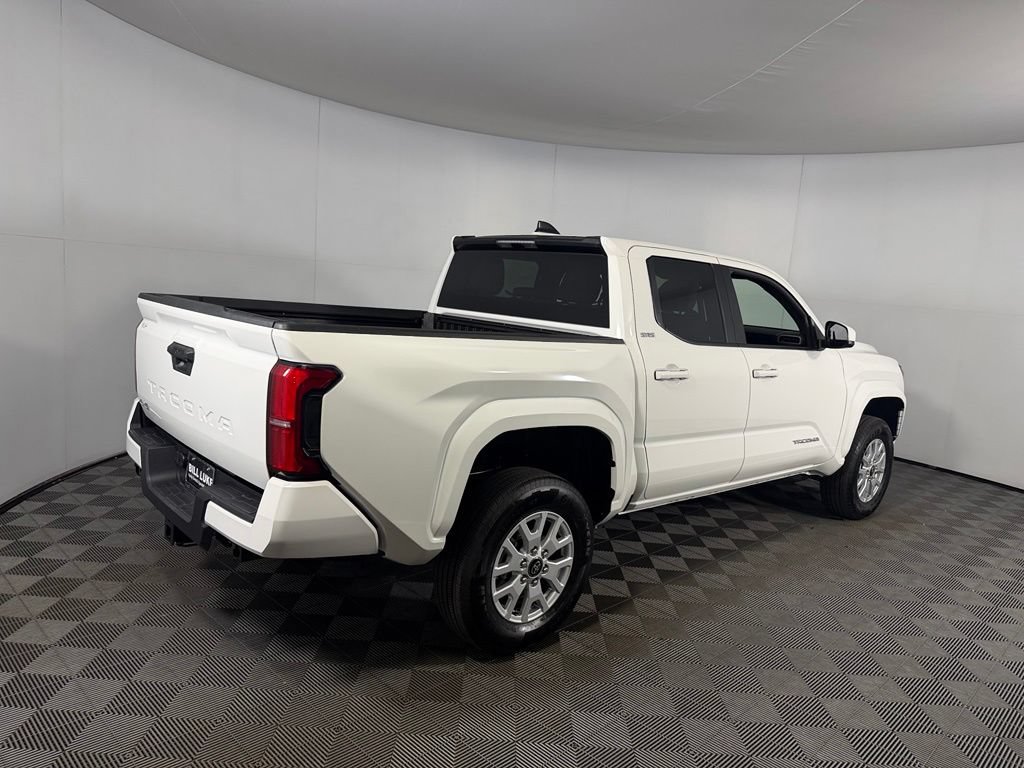 Used 2026 Toyota Tacoma SR5 AWD/4WD image 8