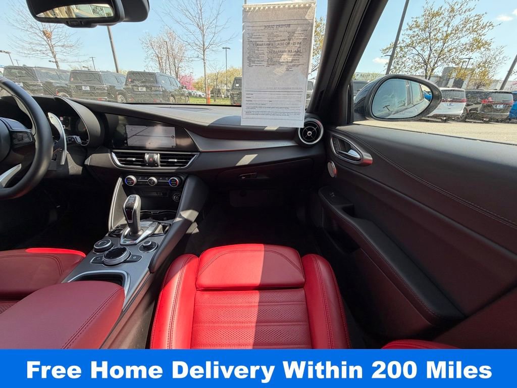 Used 2024 Alfa Romeo Giulia Veloce image 18