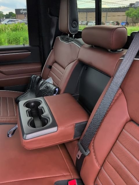 Used 2025 GMC Sierra 2500 Denali Ultimate AWD/4WD image 28