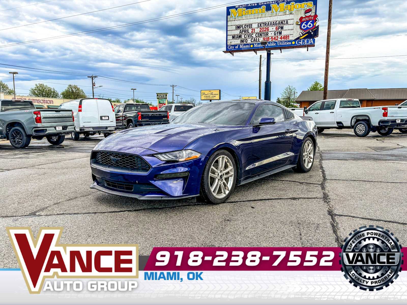 Used 2020 Ford Mustang Coupe w/ Black Accent Package image 3