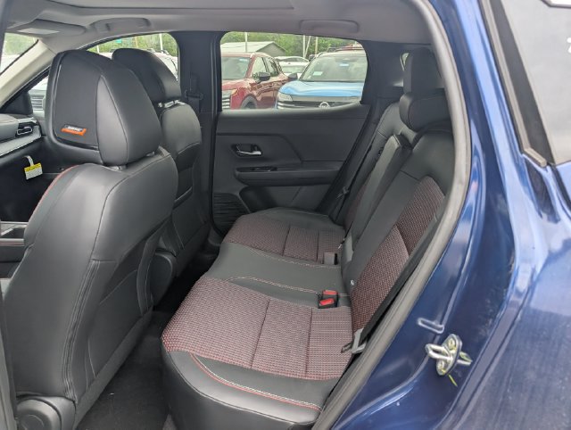 New 2026 Nissan Kicks SR w/ SR Premium Package AWD/4WD image 10