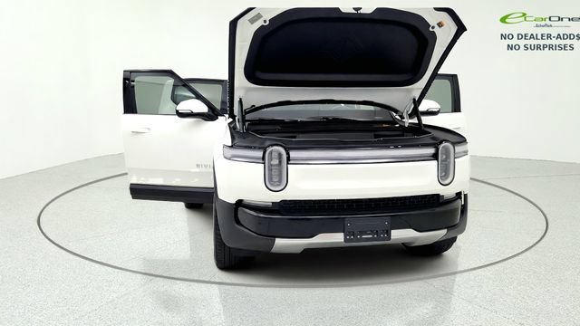 Used 2025 Rivian R1T Adventure AWD/4WD image 12
