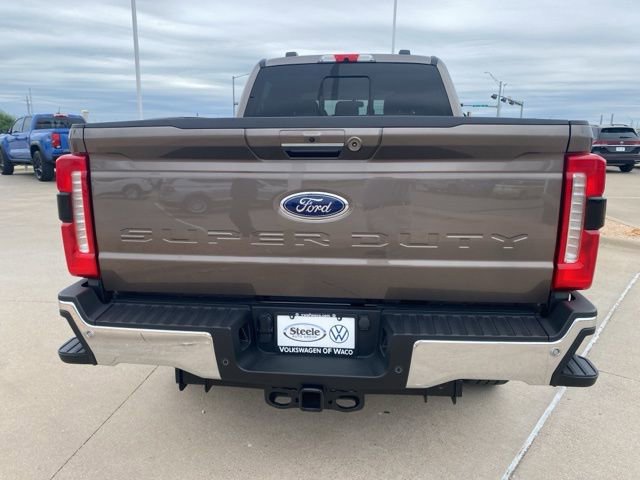 Used 2023 Ford F250 Lariat w/ Chrome Package image 6