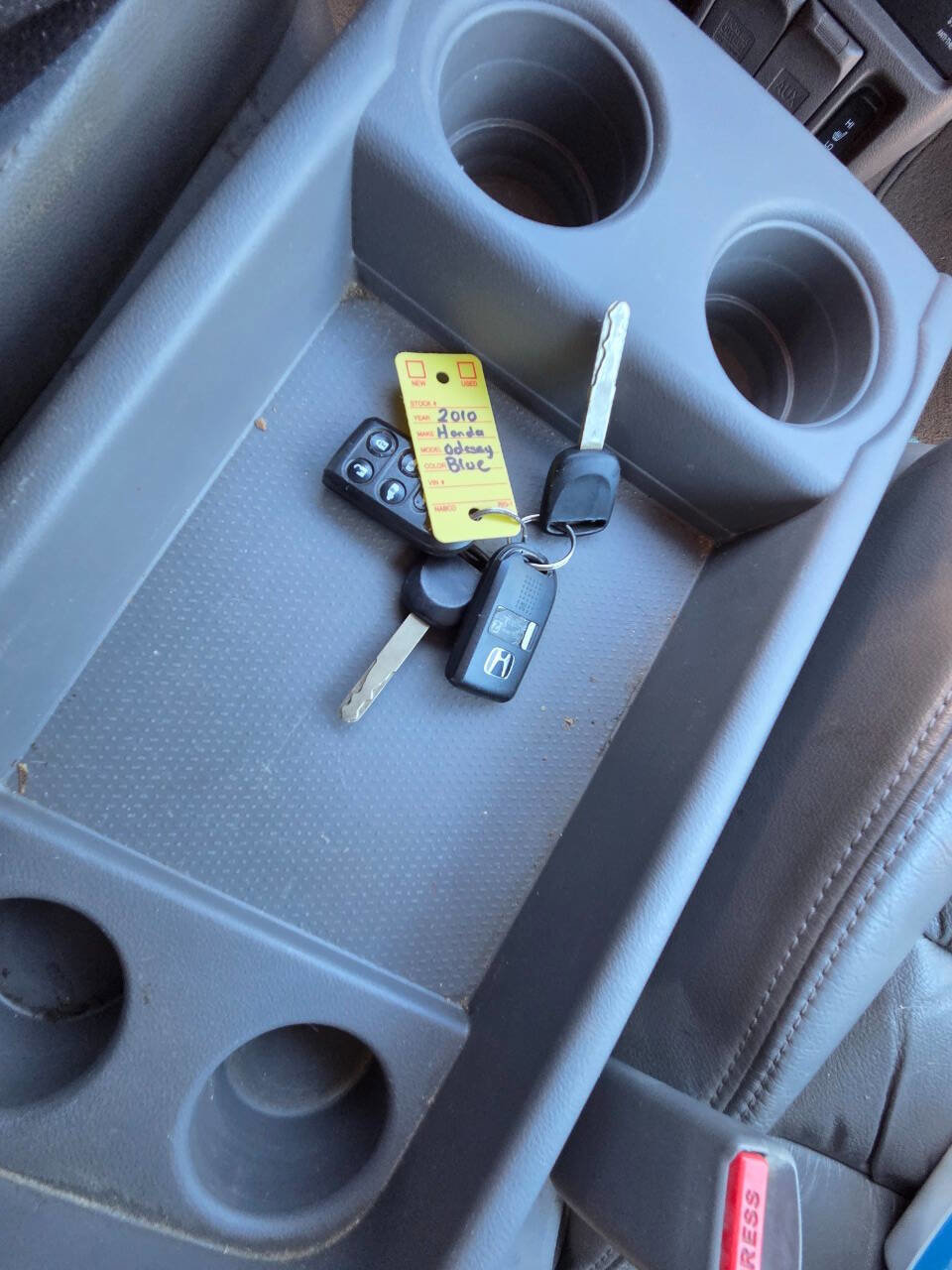 Used 2010 Honda Odyssey Touring image 11