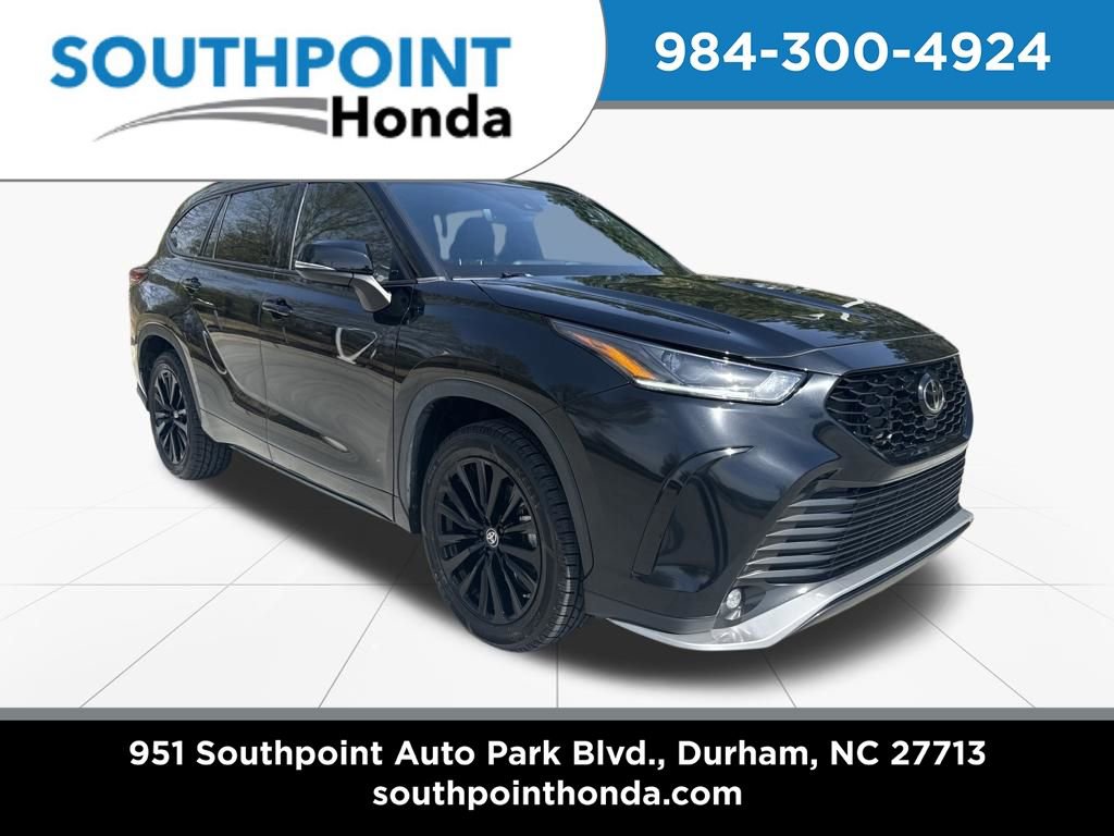 Used 2023 Toyota Highlander XSE