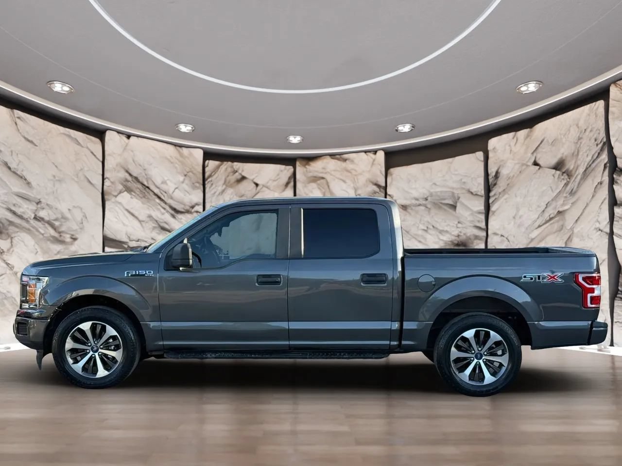 Used 2019 Ford F150 XL w/ Equipment Group 101A Mid RWD image 3