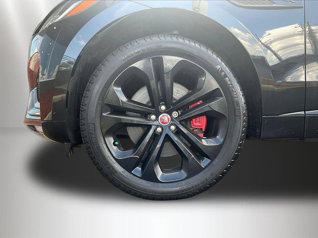 Used 2023 Jaguar F-PACE R-Dynamic S AWD/4WD image 33