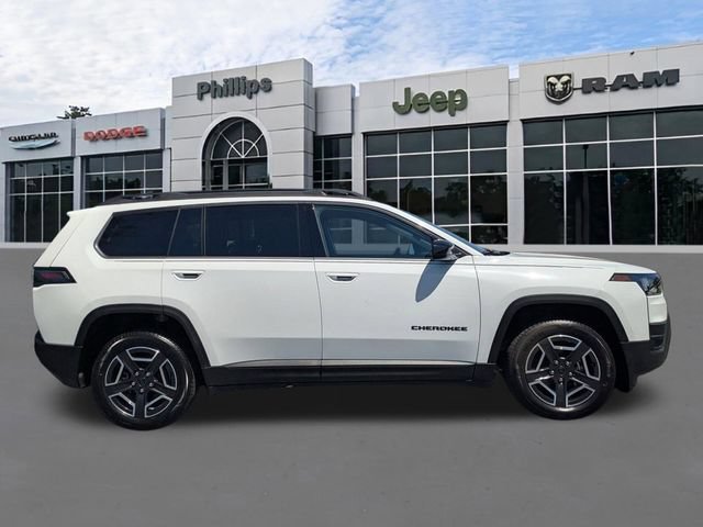 New 2026 Jeep Cherokee Laredo AWD/4WD image 2