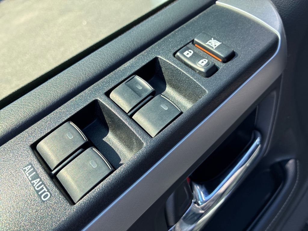 Used 2024 Toyota 4Runner SR5 image 11
