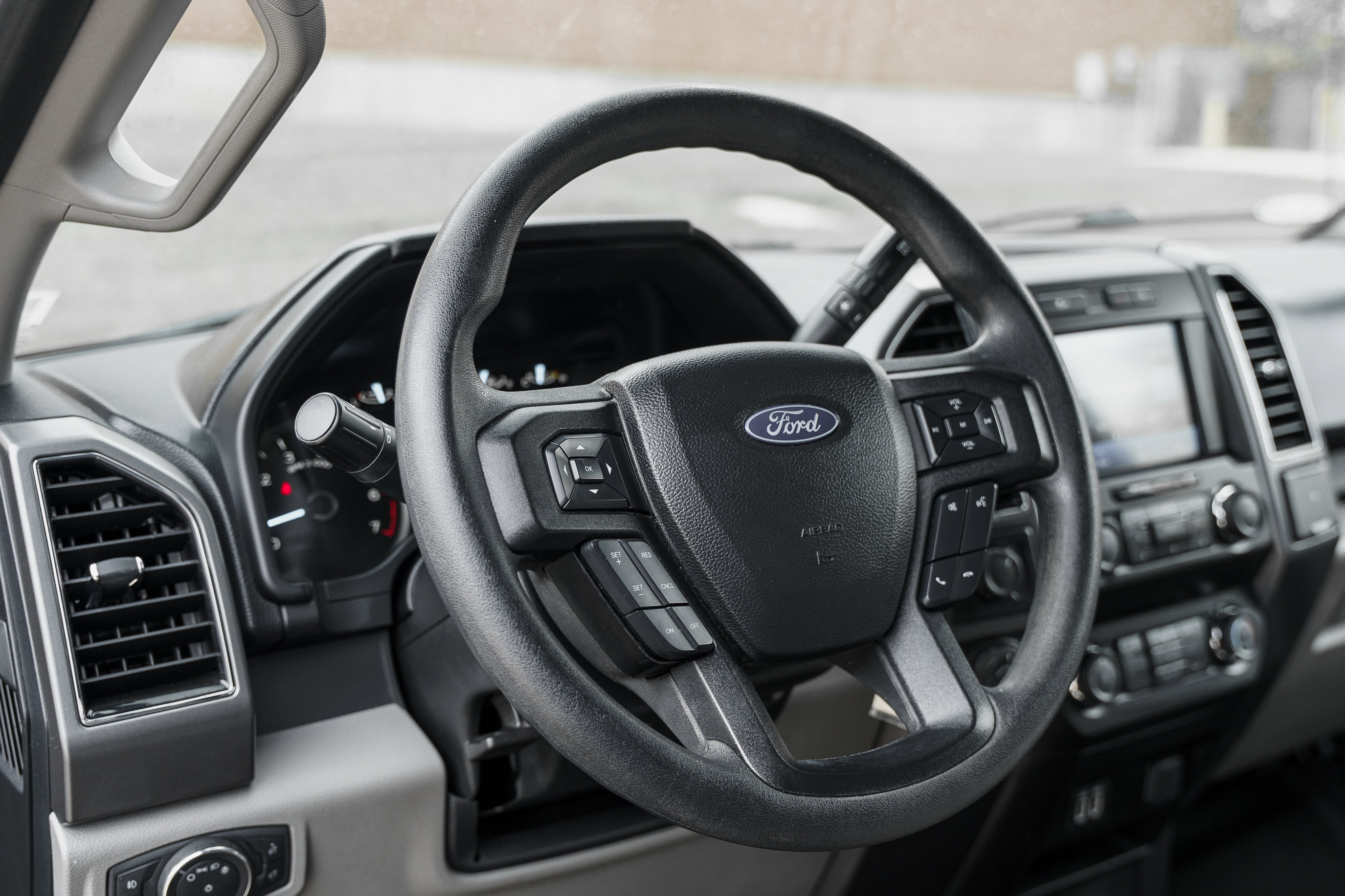 Used 2020 Ford F150 XLT w/ Trailer Tow Package image 10