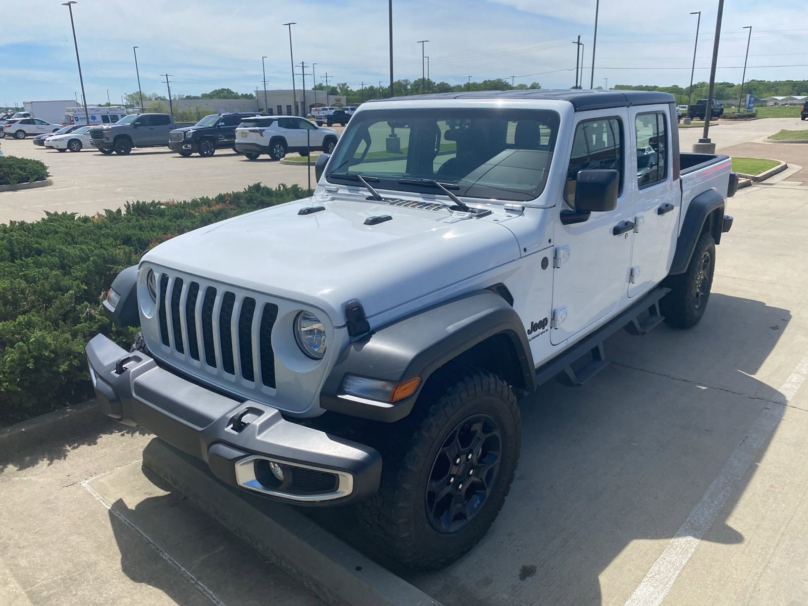 Used 2023 Jeep Gladiator Sport w/ Trailer Tow Package image 1