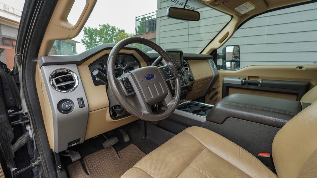 Used 2015 Ford F350 Lariat w/ Lariat Ultimate Package AWD/4WD image 14