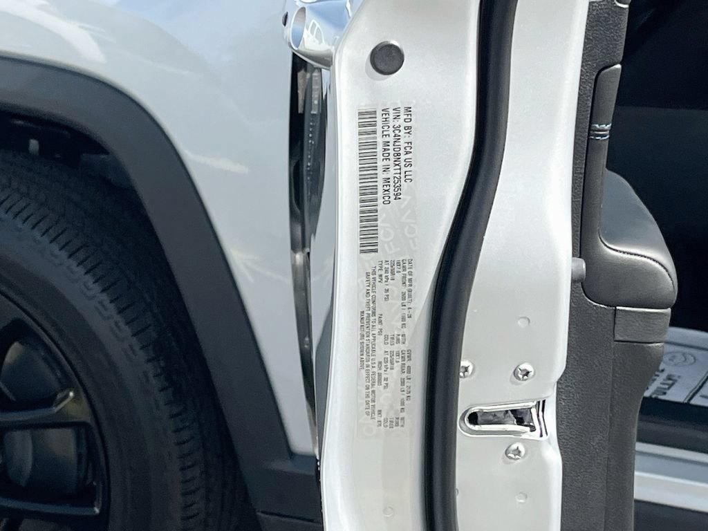 New 2026 Jeep Compass Latitude AWD/4WD image 28