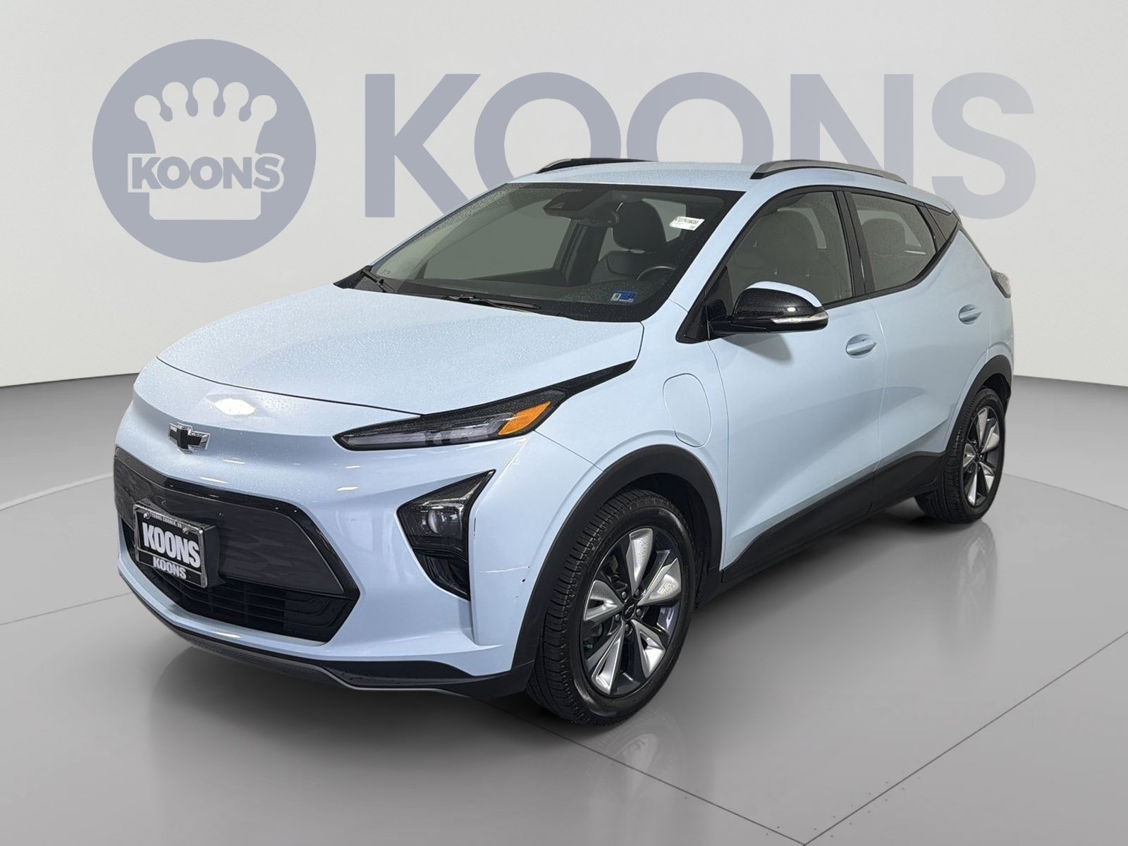 Used 2023 Chevrolet Bolt EUV LT w/ Convenience Package FWD image 1