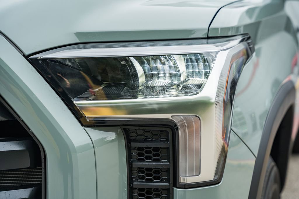 New 2026 Toyota Tundra SR5 AWD/4WD image 13