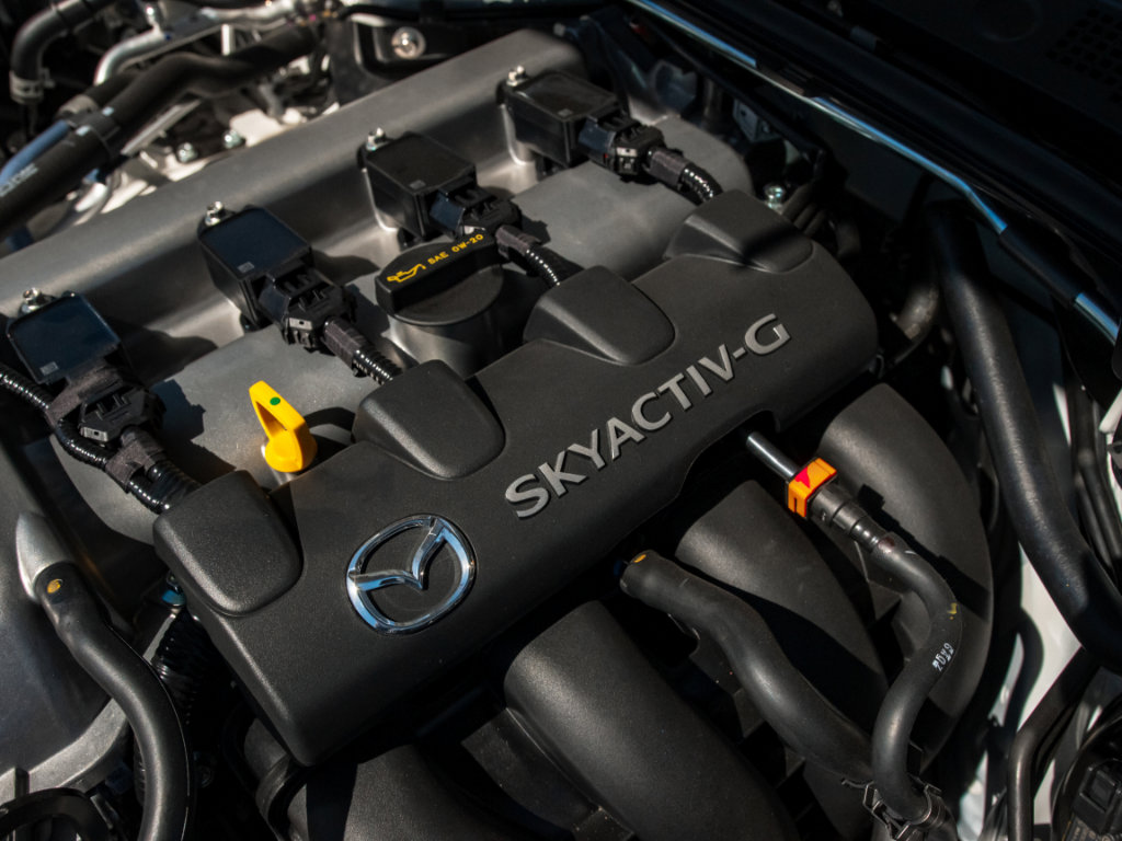 New 2026 MAZDA MX-5 Miata RF Grand Touring w/ Weather Package RWD image 24