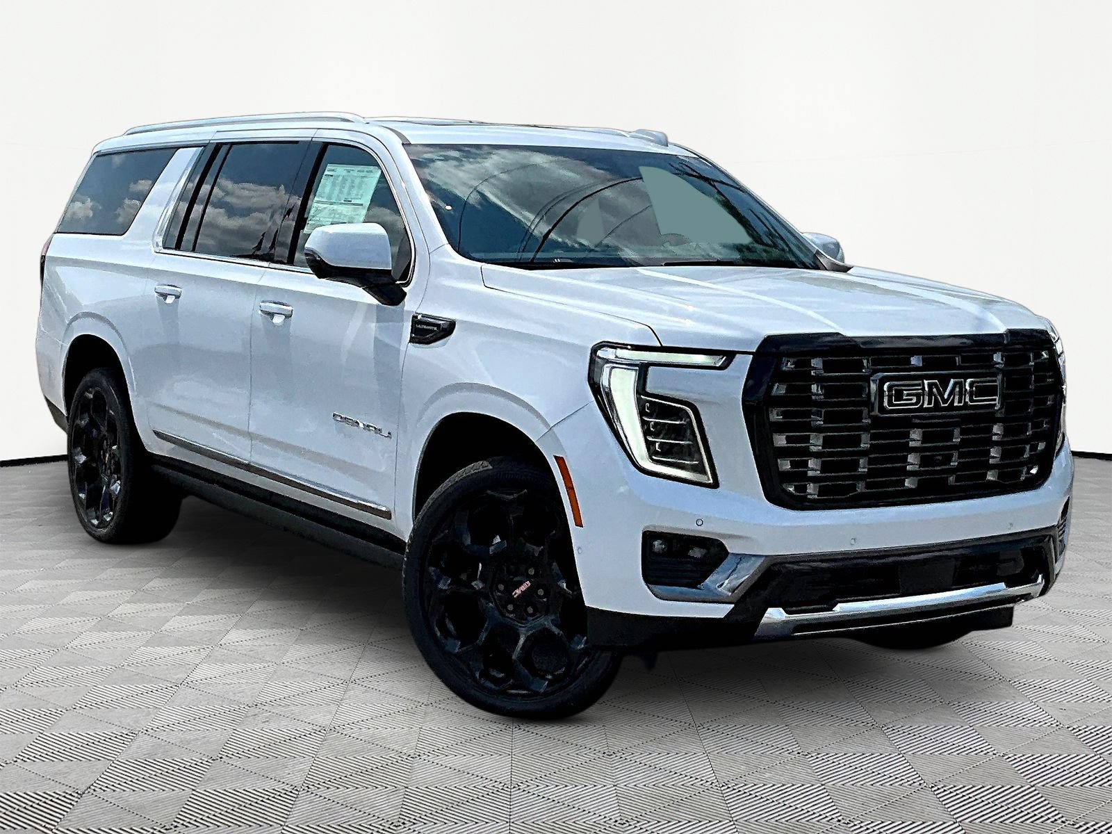 New 2026 GMC Yukon XL Denali Ultimate AWD/4WD image 3