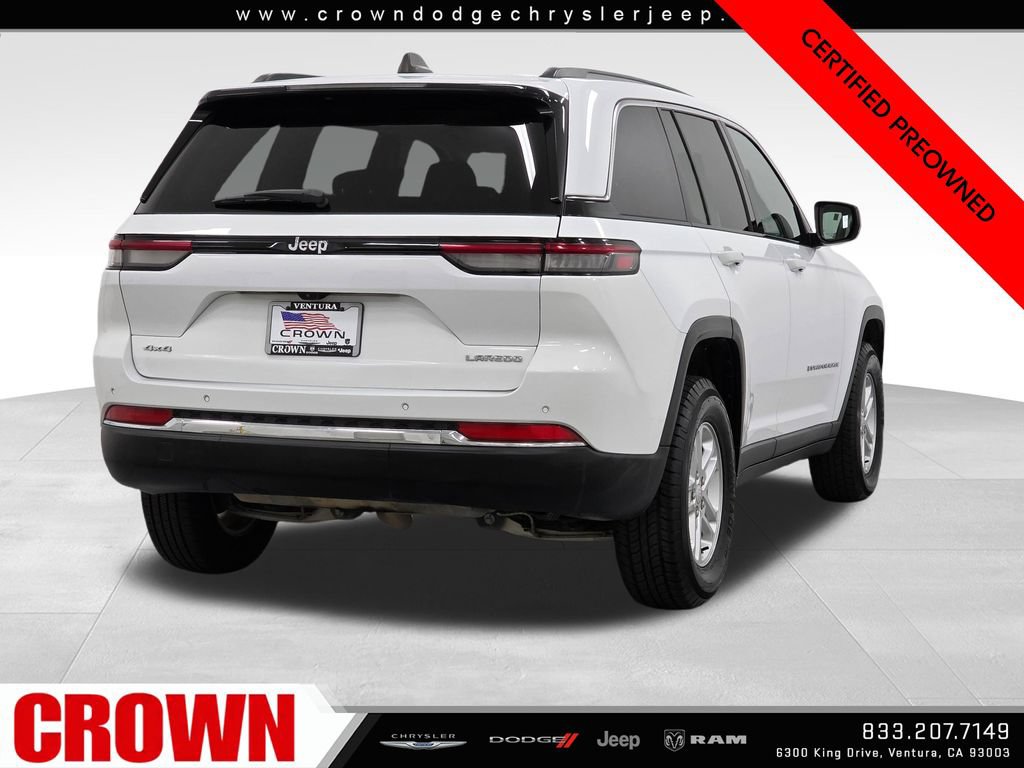 Used 2024 Jeep Grand Cherokee Laredo AWD/4WD image 7