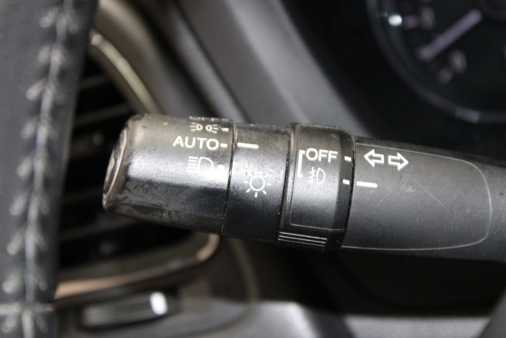 Used 2017 Honda HR-V EX-L image 35