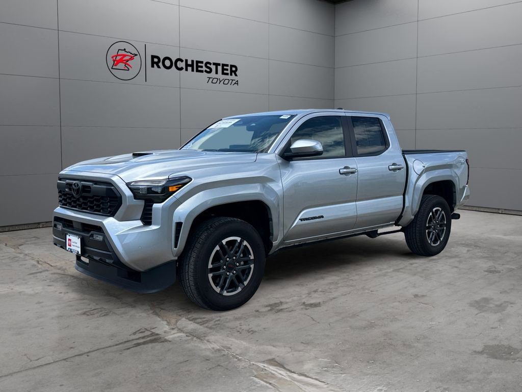 Used 2024 Toyota Tacoma TRD Sport w/ TRD Sport Upgrade Package AWD/4WD image 7