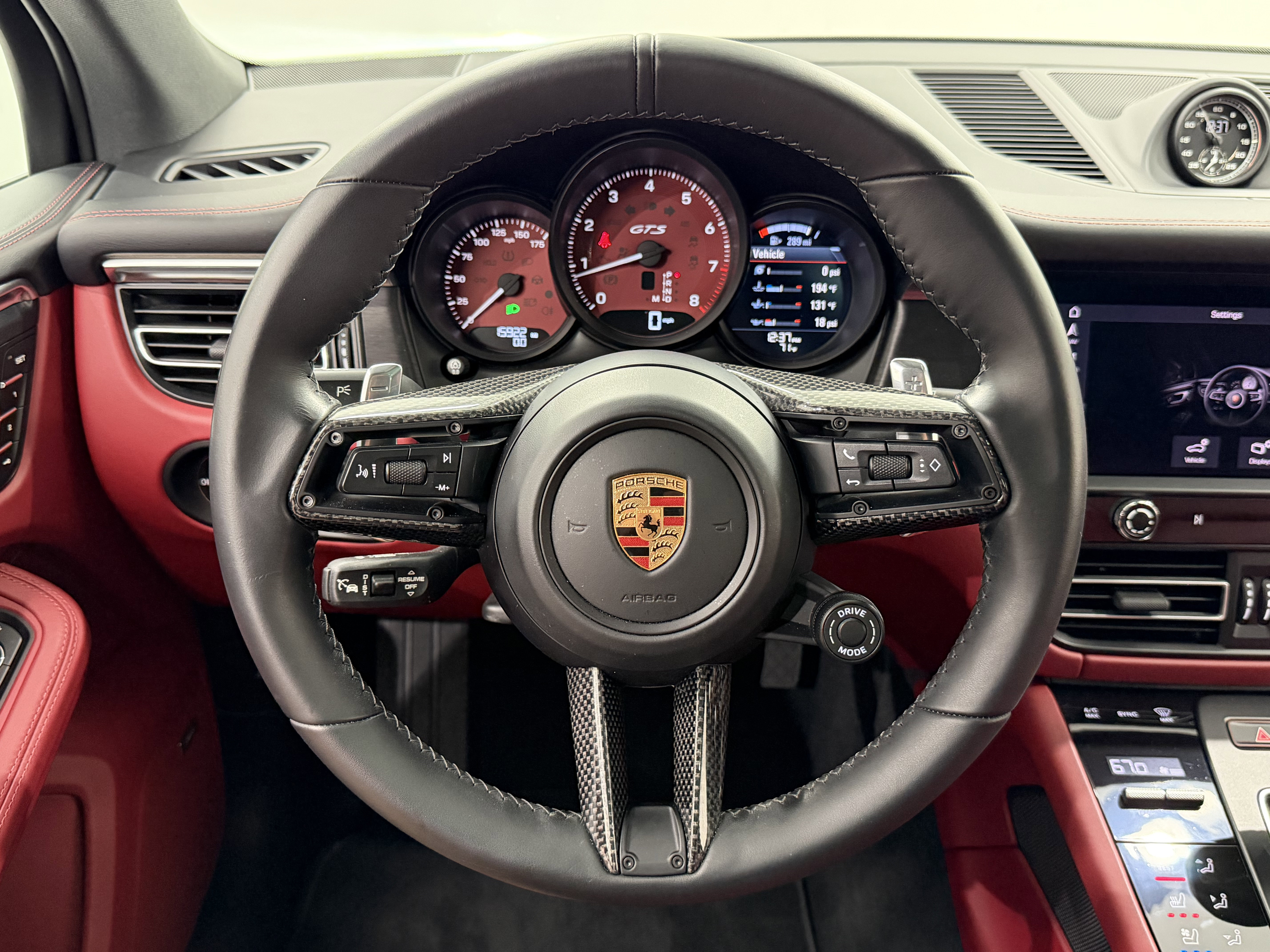 Certified 2024 Porsche Macan GTS image 44