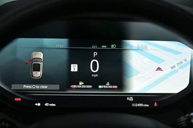Used 2026 Land Rover Range Rover SE AWD/4WD image 40