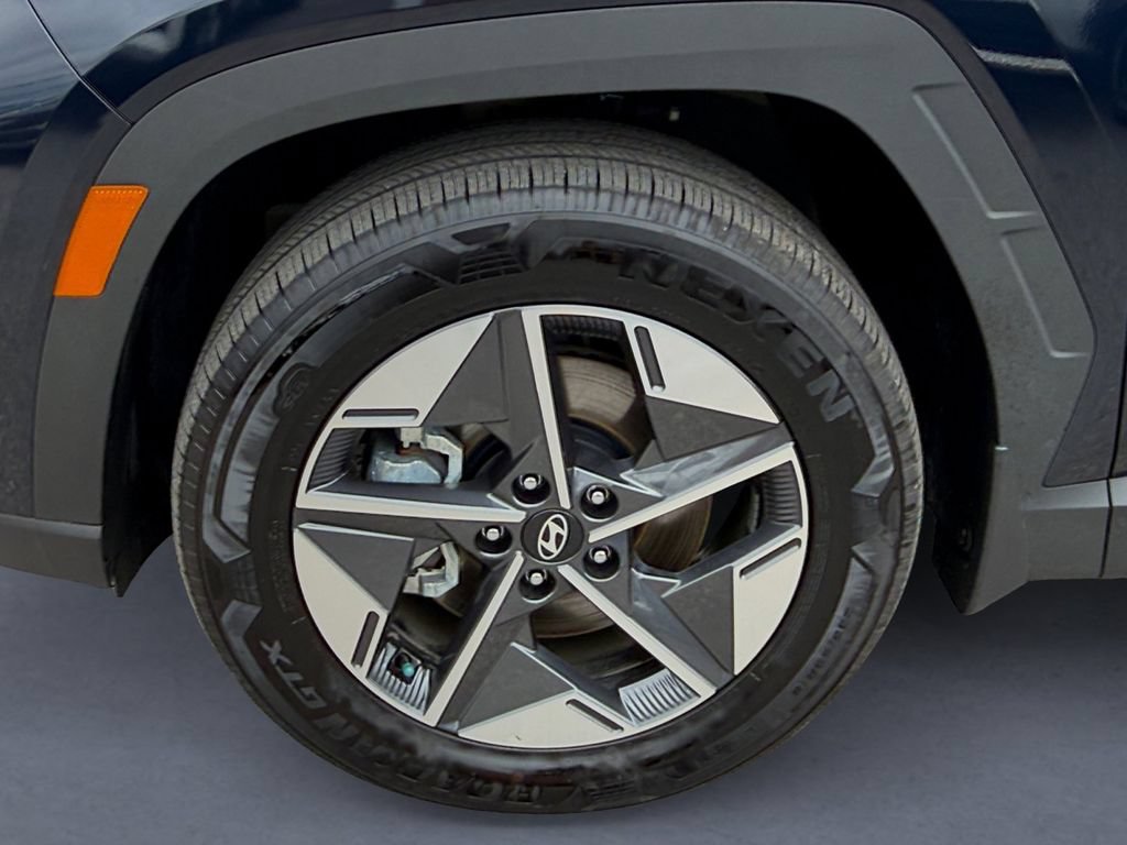 Used 2025 Hyundai Tucson SEL AWD/4WD image 9