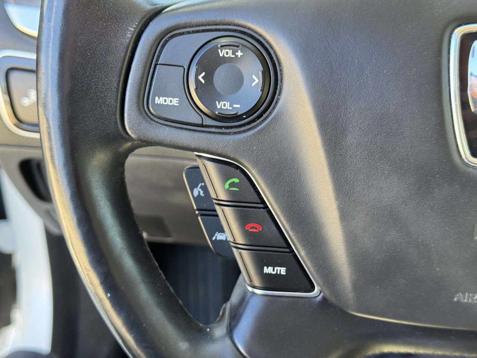 Used 2014 Hyundai Equus Signature RWD image 19