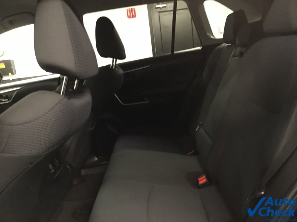 Used 2022 Toyota RAV4 LE AWD/4WD image 29