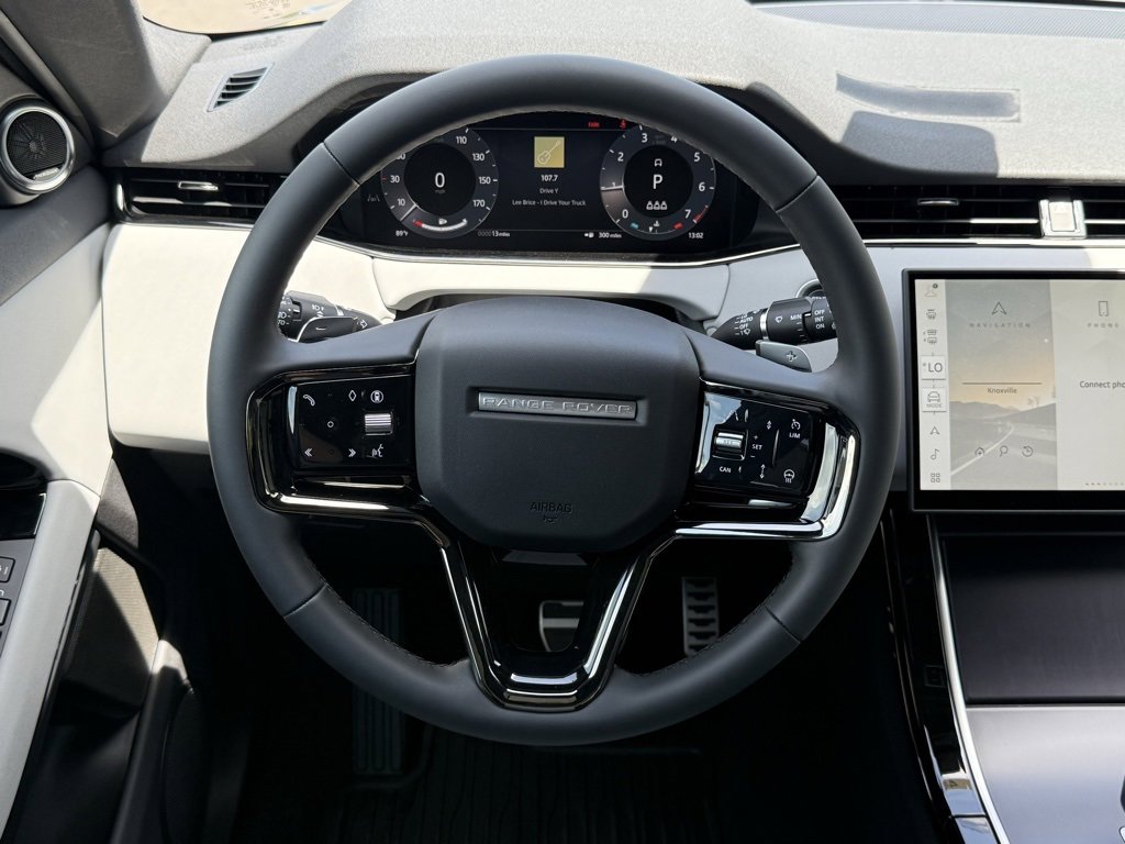 New 2026 Land Rover Range Rover Evoque Dynamic SE image 18