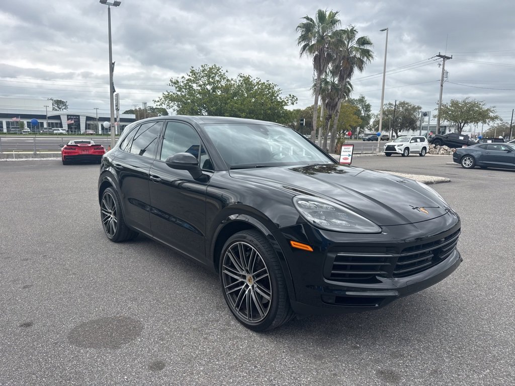 Used 2023 Porsche Cayenne S Platinum image 1