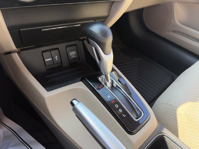 Used 2015 Honda Civic Hybrid Sedan image 23