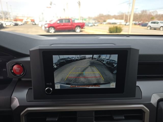 Certified 2024 Toyota Tacoma TRD Off-Road image 21