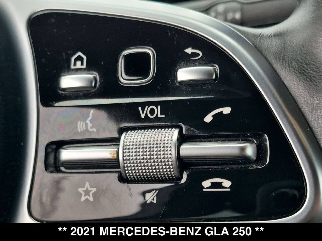 Certified 2021 Mercedes-Benz GLA 250 4MATIC image 6
