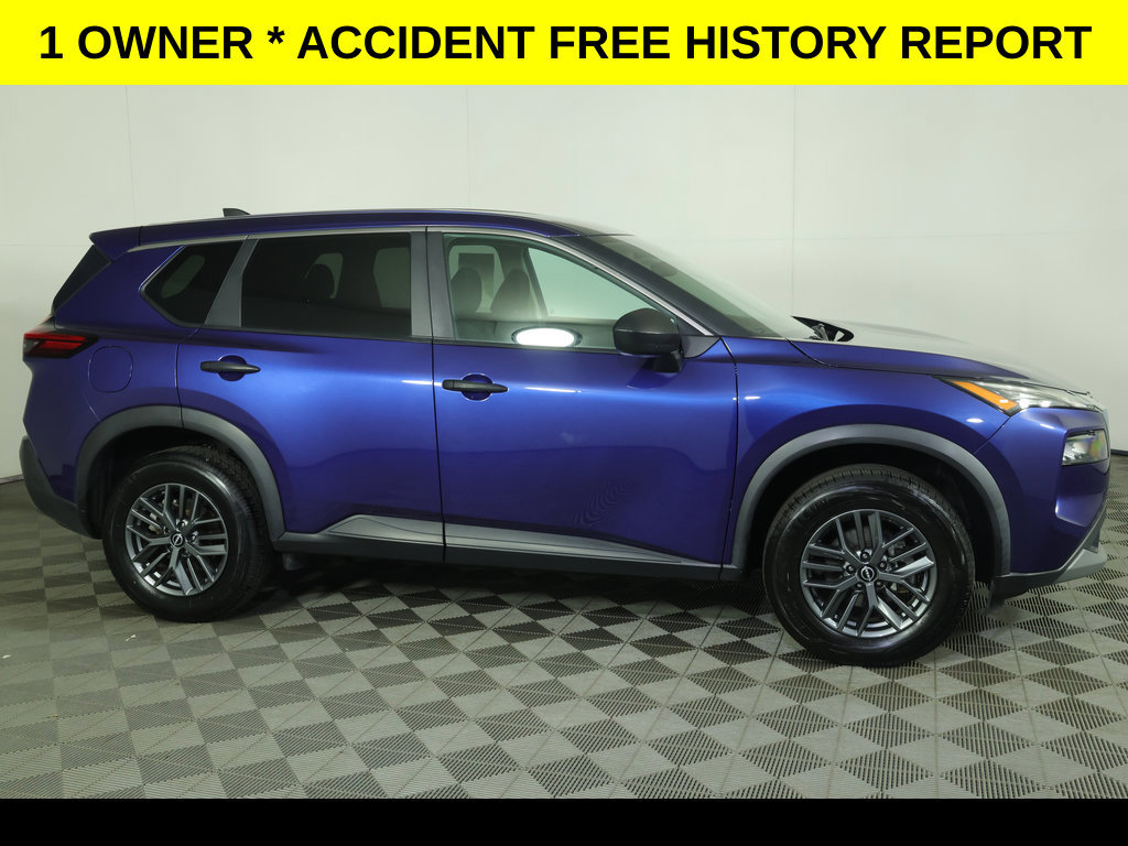 Used 2023 Nissan Rogue S FWD image 2