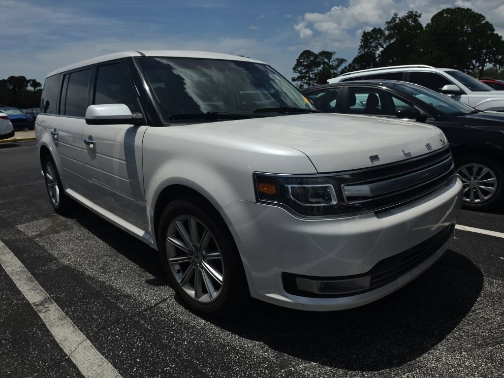 Used 2019 Ford Flex Limited AWD/4WD image 2