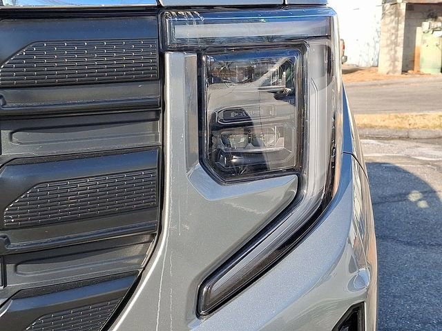Used 2024 GMC Sierra 1500 Pro w/ Pro Value Package image 9