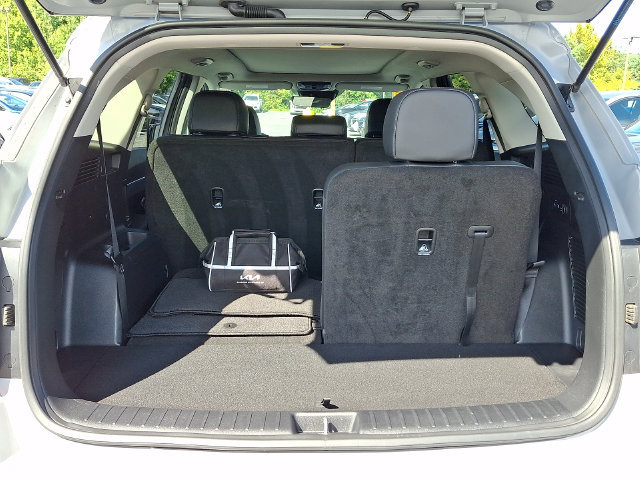 Certified 2025 Kia Sorento S w/ Panoramic Sunroof Package AWD/4WD image 29