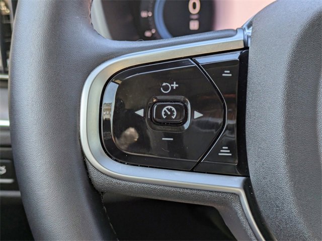 New 2025 Volvo XC60 B5 Plus w/ Protection Package Premier image 25