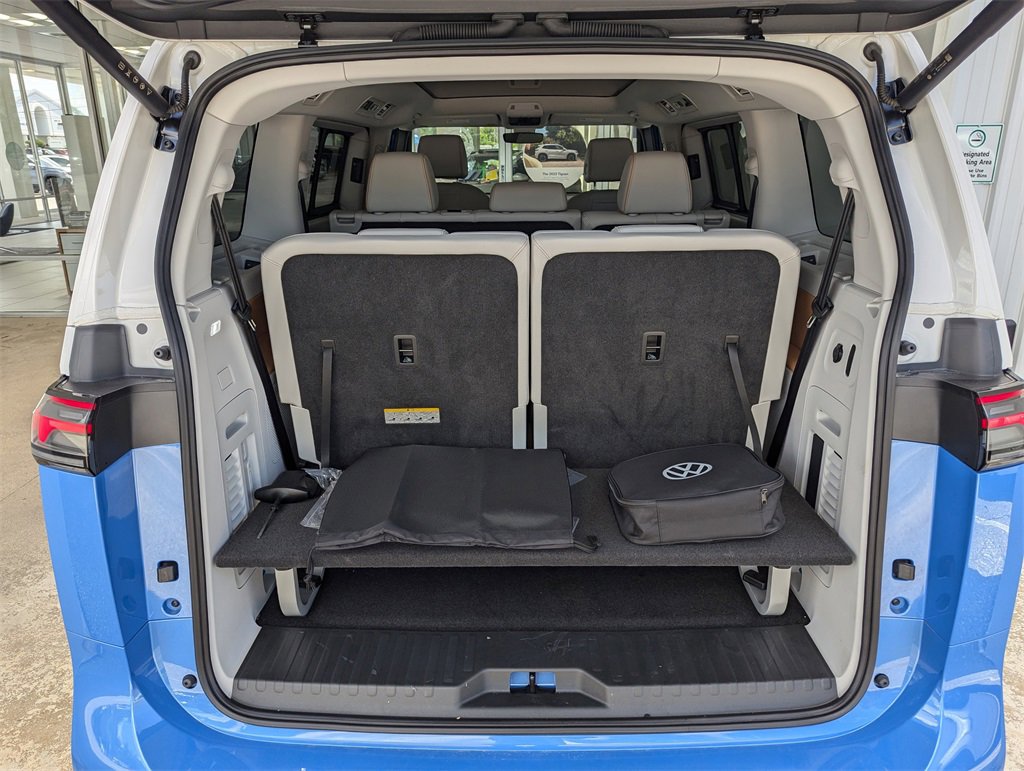 New 2025 Volkswagen ID. Buzz 1st Edition image 26